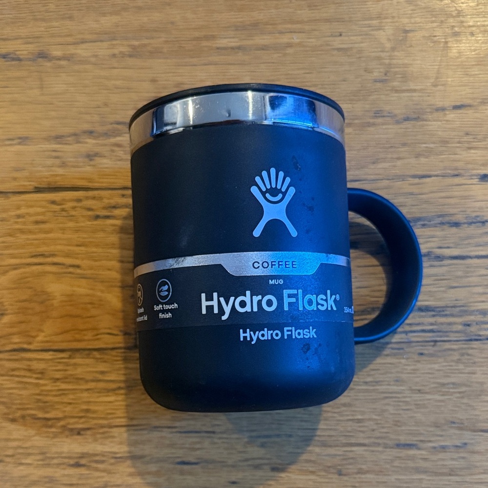 Hydro Flask Black Insulated Coffee Mug with Handle 12oz BNWT